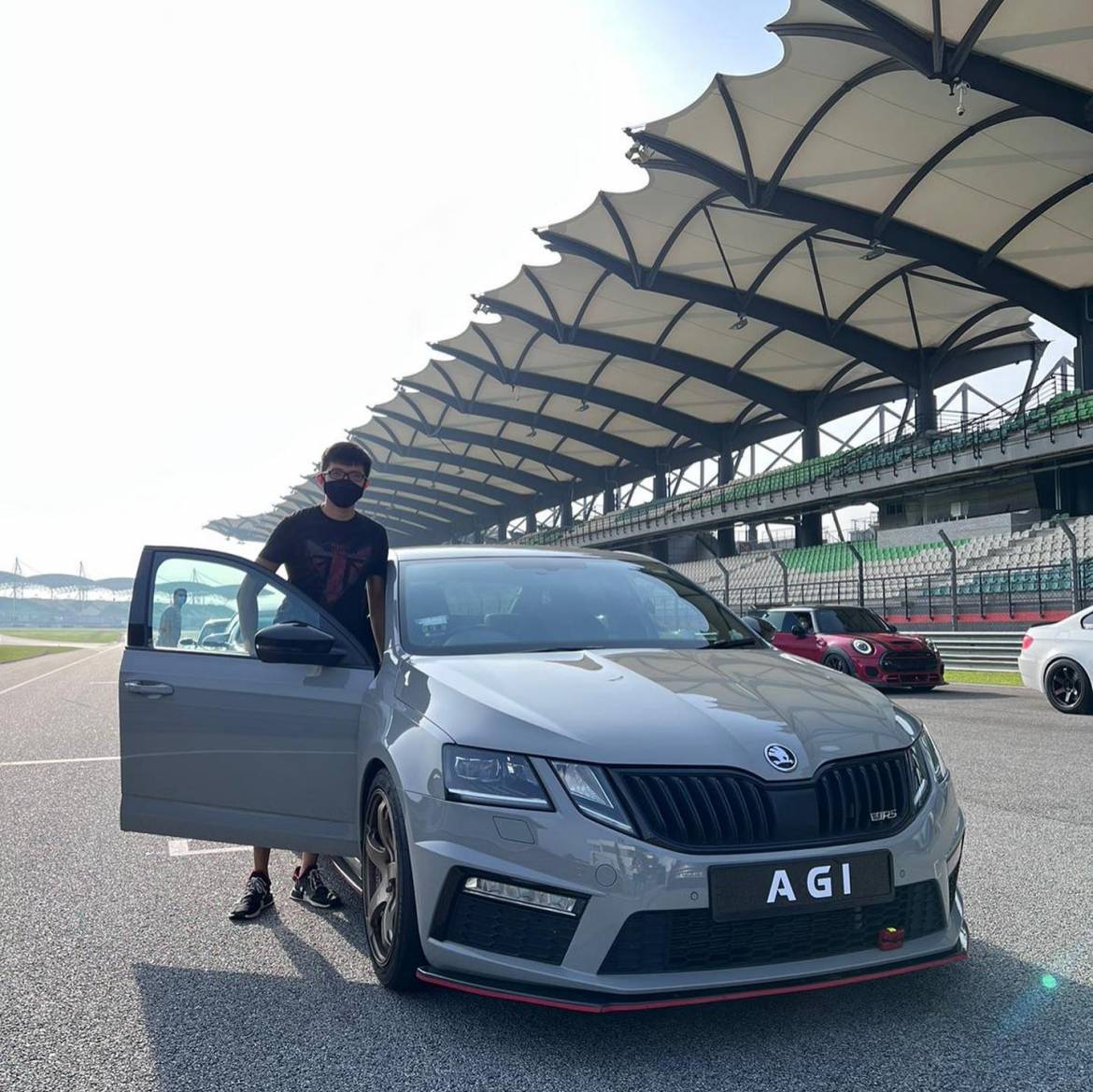 Trackday1.jpeg